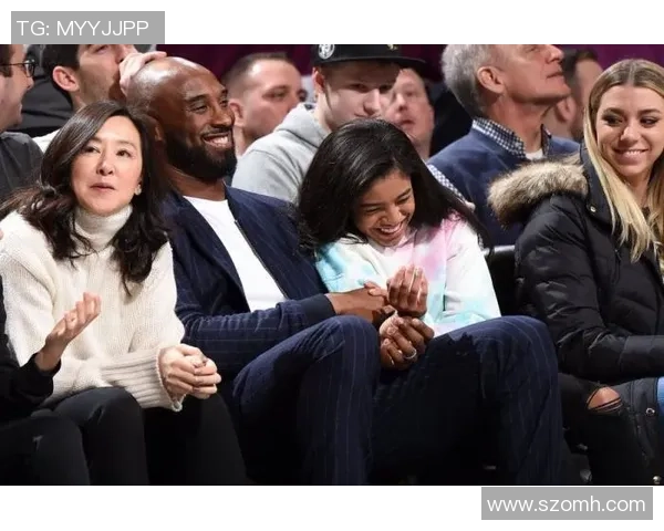 当传奇落泪那一刻足球场上最动人的真情瞬间 当传奇落泪那一刻足球场上最动人的真情瞬间